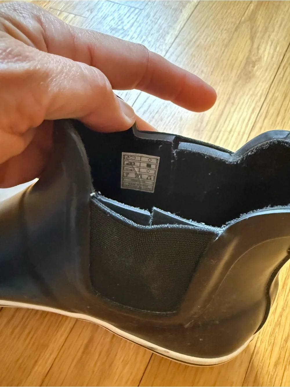 Rocket Dog water resistant